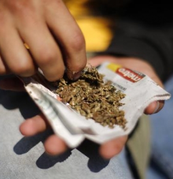 Georgia bill would seek limited access to medical marijuana strain
